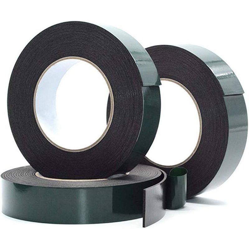 Rola adeziva capacele Magic Tape 20mmX10m Rola adeziva capacele Magic Tape 20mmX10m 1